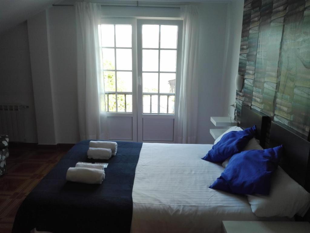 Hotel Corcubion Playa De Quenxe Экстерьер фото