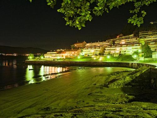 Hotel Corcubion Playa De Quenxe Экстерьер фото