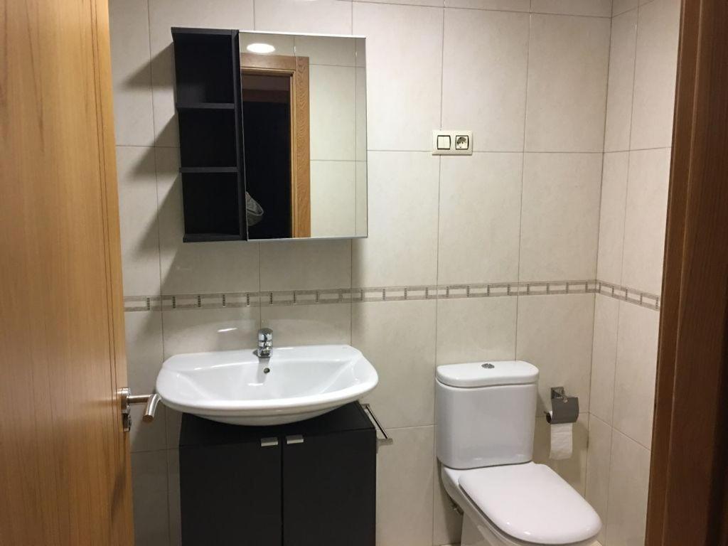 Hotel Corcubion Playa De Quenxe Номер фото