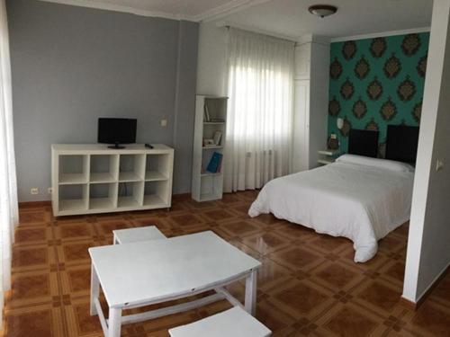 Hotel Corcubion Playa De Quenxe Номер фото